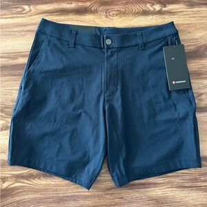 Lululemon Athletica Dark Blue Men’s Commission Short Classic